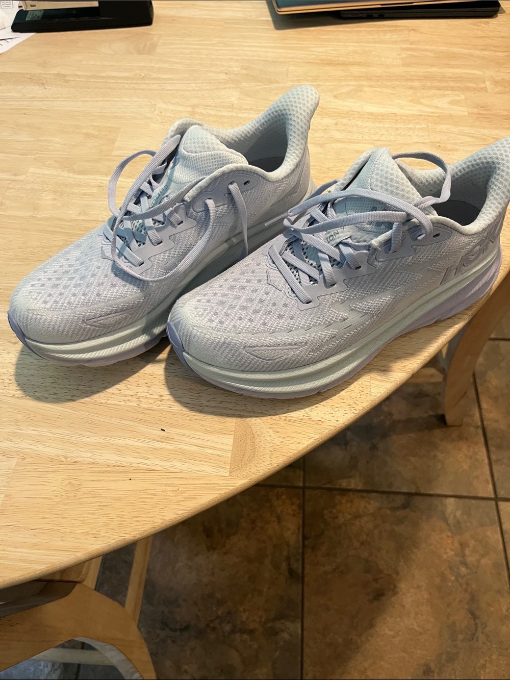 Hoka Clifton Lightweight Women's Running Shoes - light blue and purple - Picture 4 of 4